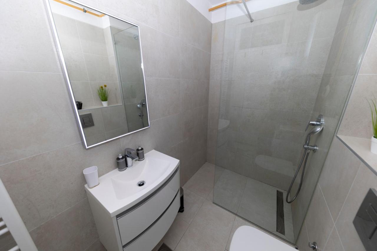 Lusea Apartment 扎达尔 外观 照片