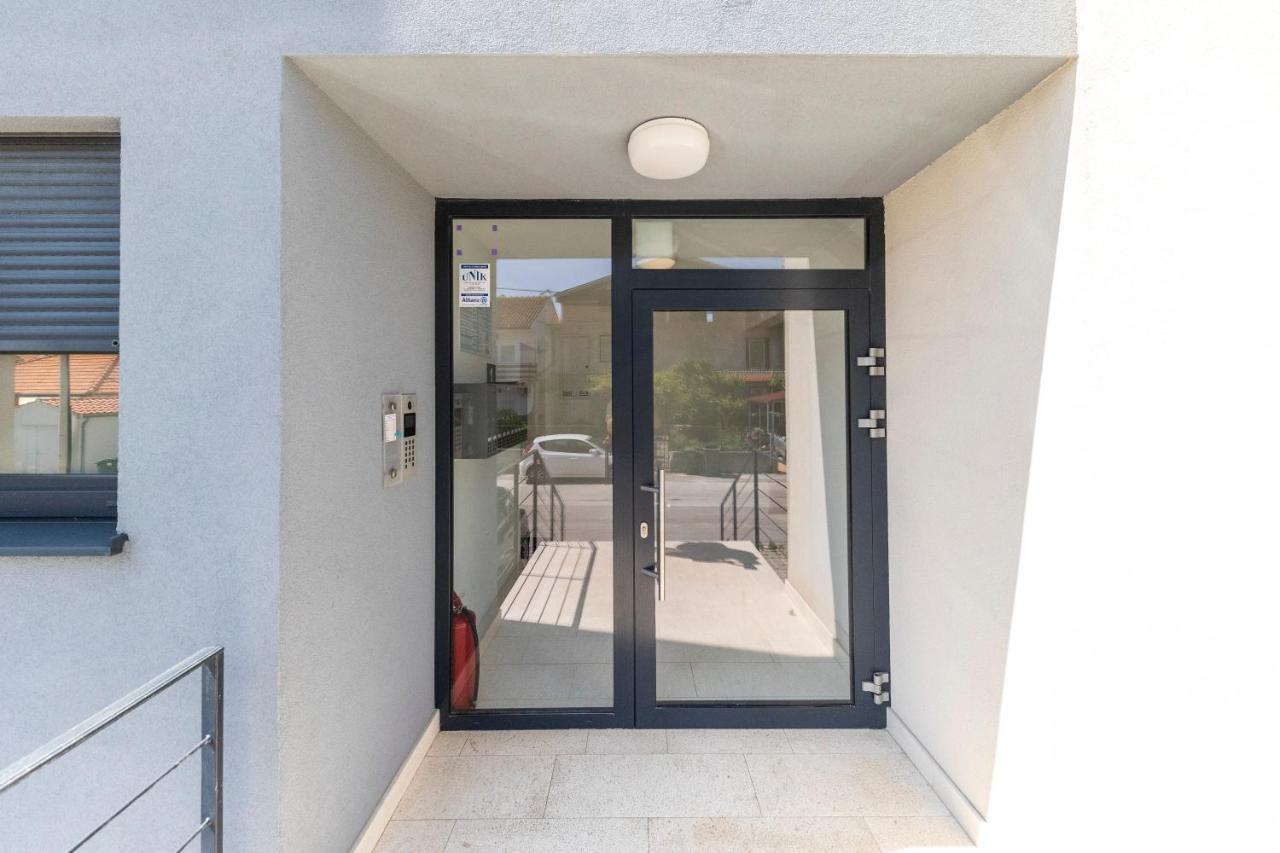 Lusea Apartment 扎达尔 外观 照片